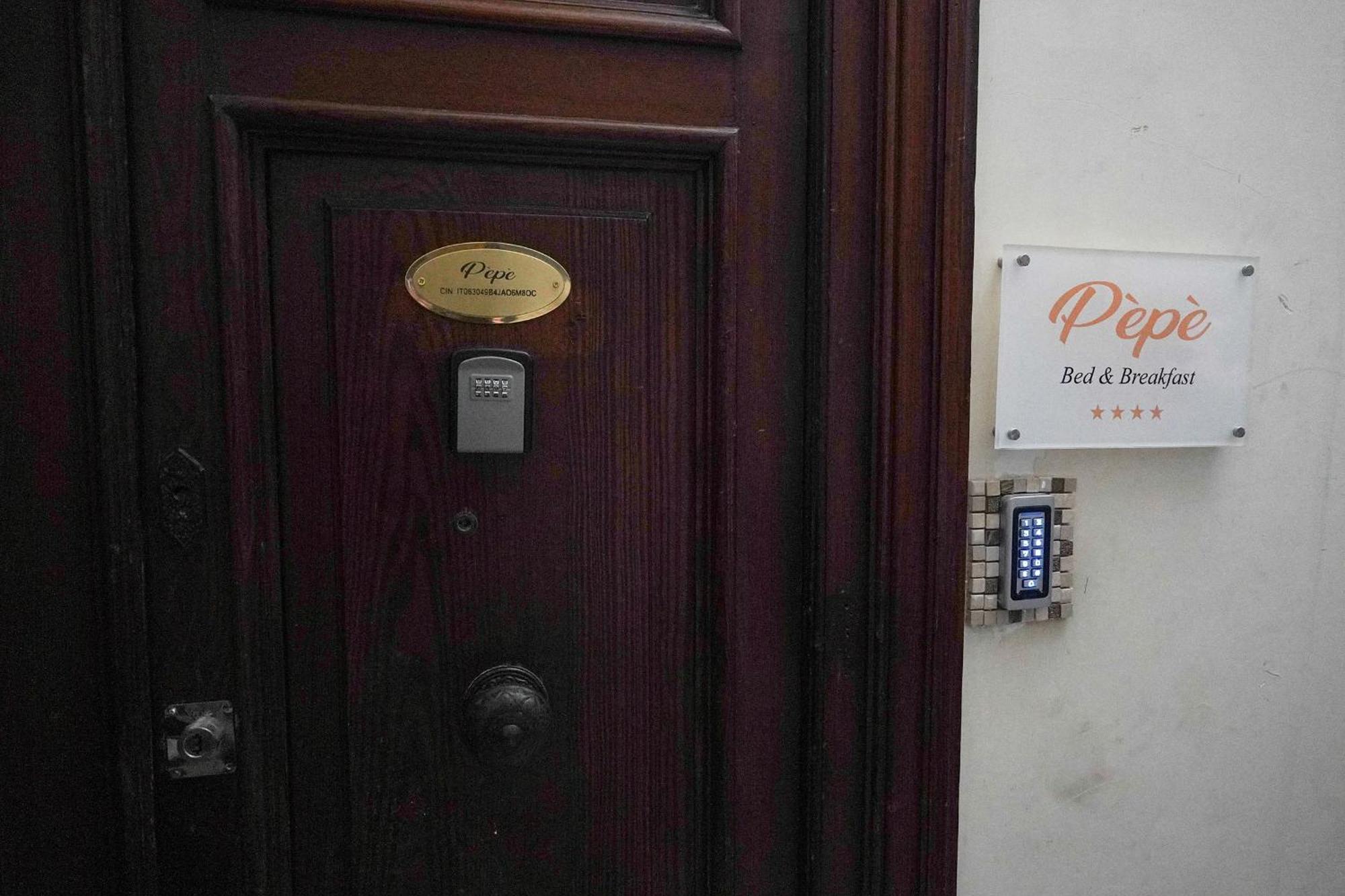Pepe Bed & Breakfast Napoli Dış mekan fotoğraf