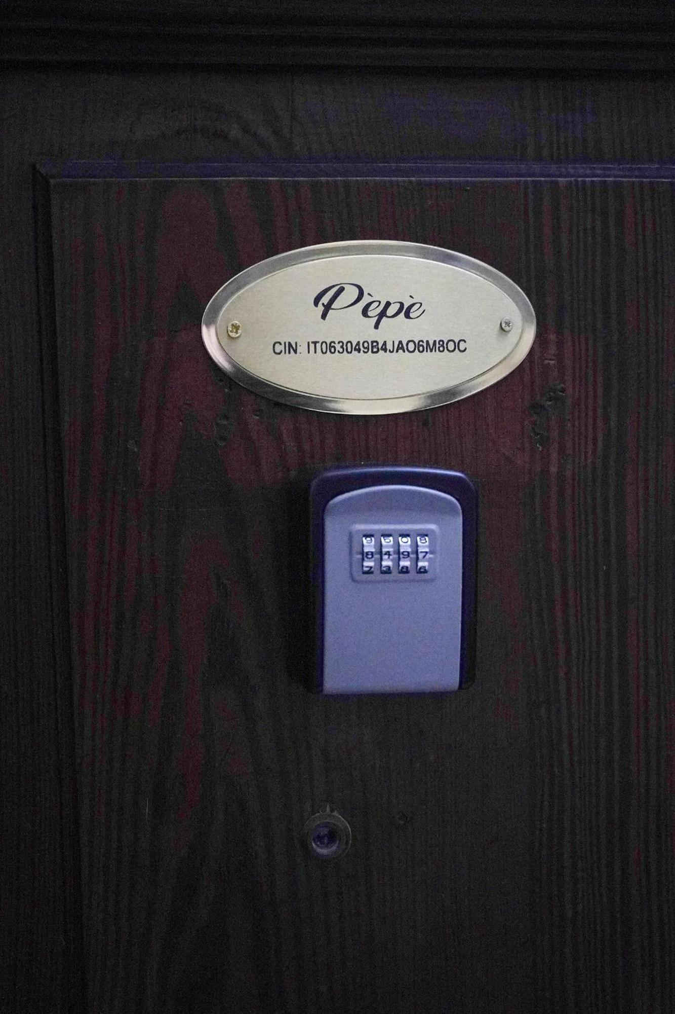 Pepe Bed & Breakfast Napoli Dış mekan fotoğraf